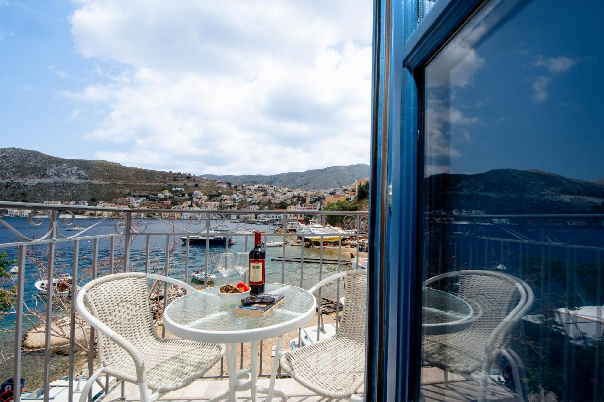 Porto Harani Seaside Apartments 시미 외부 사진